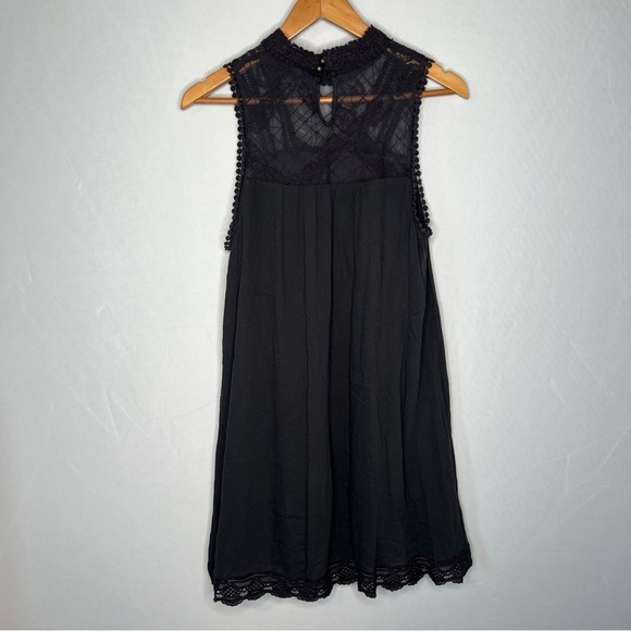 Altar’d State Black Crochet Lace Sheer Neckline Sleeveless Mini Dress. Medium. - Picture 3 of 12